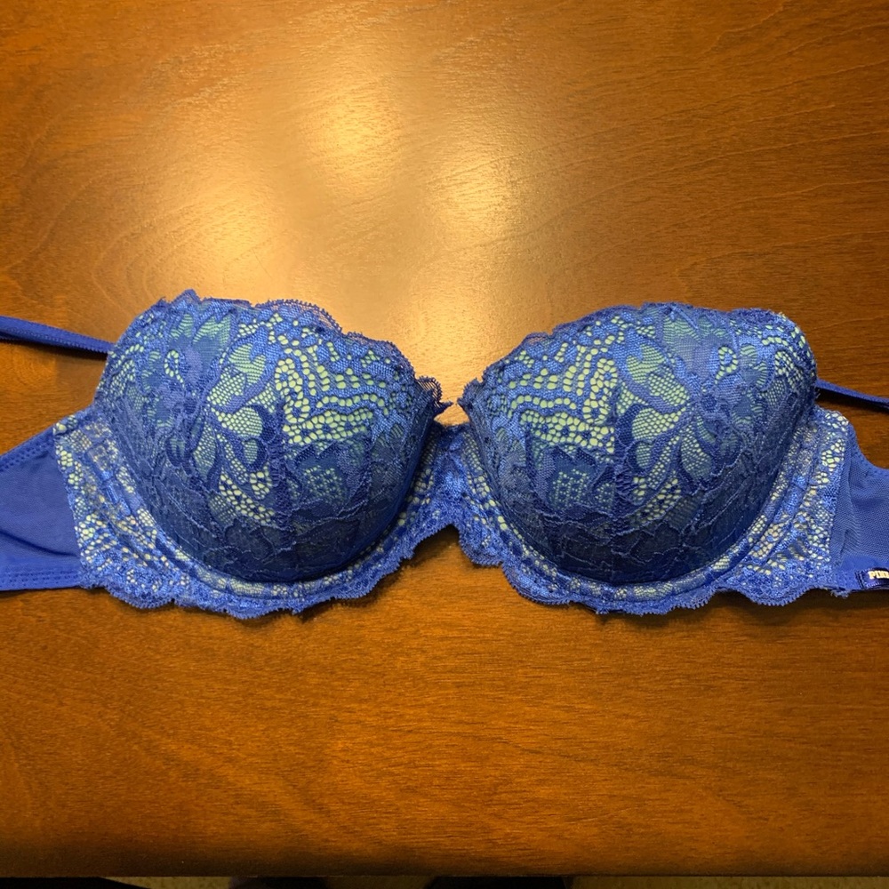 Victoria’s Secret bra 34C